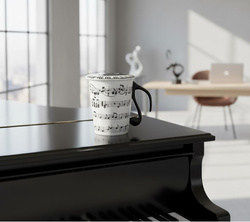 KUBEK MUZYKA MUZYCZNY UWERTURA + PRZYKRYWKA PREZENT DLA NAUCZYCIELA + BOX