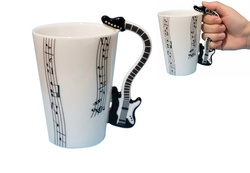 KUBEK MUZYKA CZARNA GITARA ELEKTR. PREZENT DLA ROCKMANA GITARZYSTY 250 ML