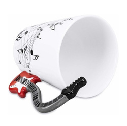 KUBEK MUZYKA CZERWONA GITARA PREZENT DLA GITARZYSTY FACETA CHŁOPAKA 250ML