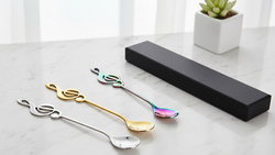 MUZYCZNE ŁYŻECZKI KLUCZ WIOLINOWY 3SZT ŁYŻKI MUZYKA + PUDEŁKO PREZENTOWE